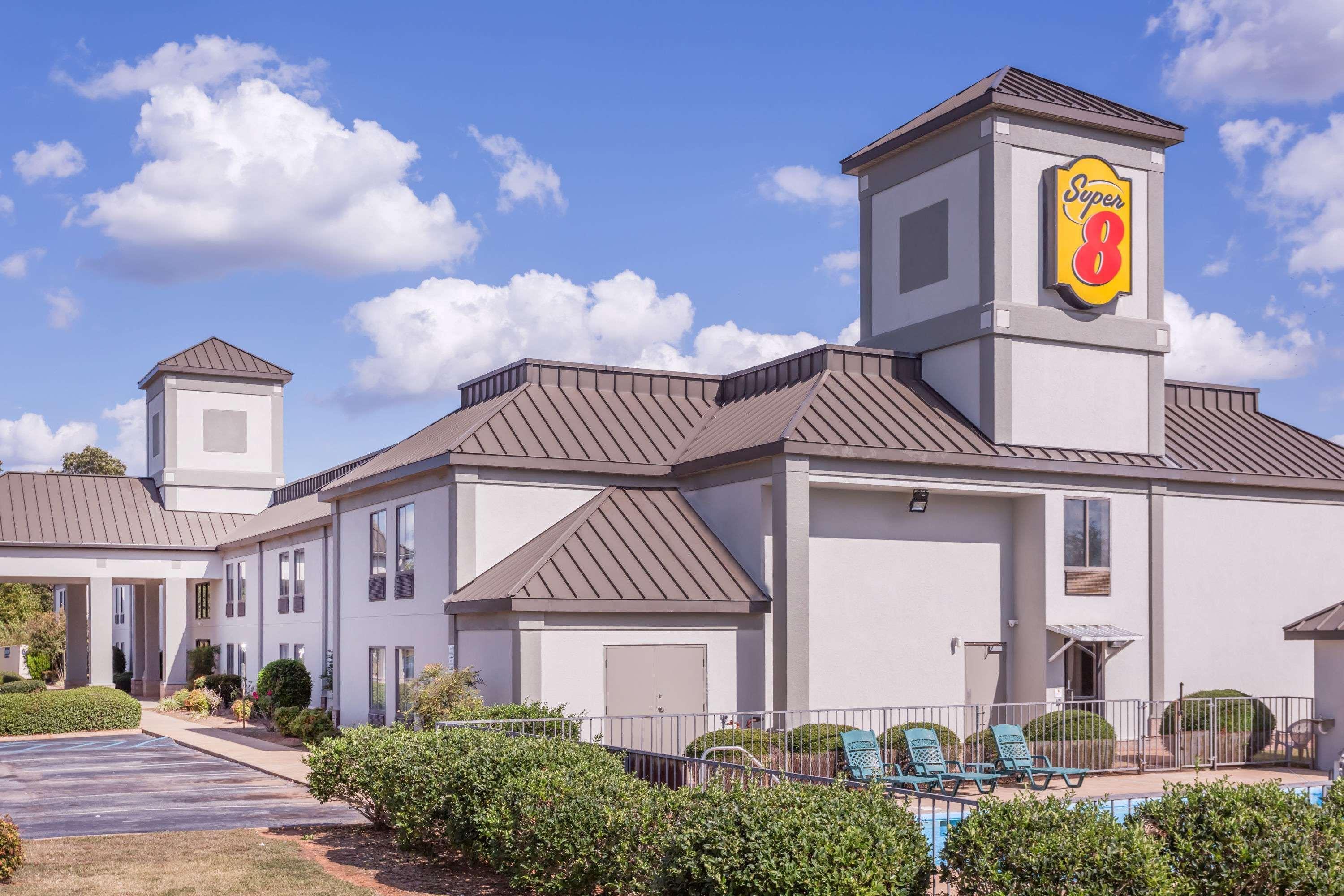 ซูเปอร์ 8 บาย วินด์แฮม เกรียร์/สปาแทนเบิร์ก แอเรีย Motel แกร์ ภายนอก รูปภาพ
